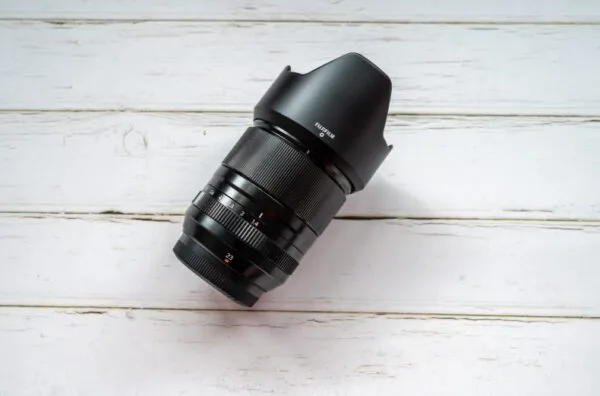 Fujifilm đã đầu tư mạnh mẽ vào cấu tạo quang học của XF23mm F1.4 R LM WR