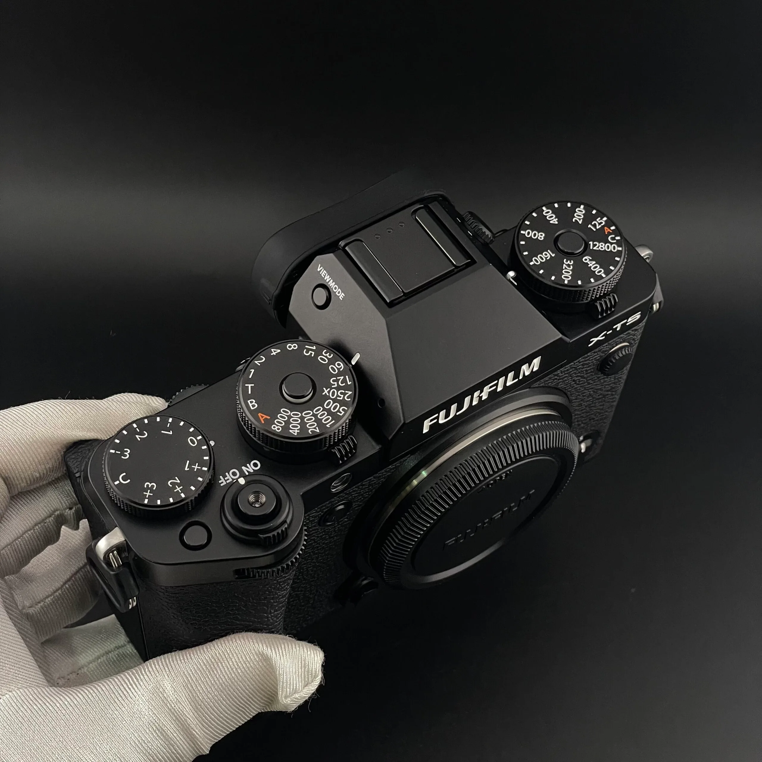 Nên mua Fujifilm X-T5 cũ ở đâu?