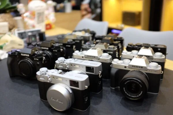 FujifilmShop không chỉ chuyên về máy ảnh và ống kính