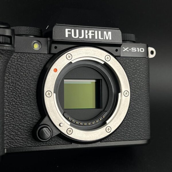 Máy ảnh Fujifilm X-S10 Cũ 98% (2nd) #30098 - Ảnh 4