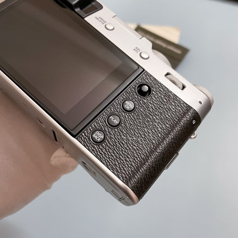 Máy ảnh Fujifilm X100V Cũ (2nd/silver) #1005 - Ảnh 3