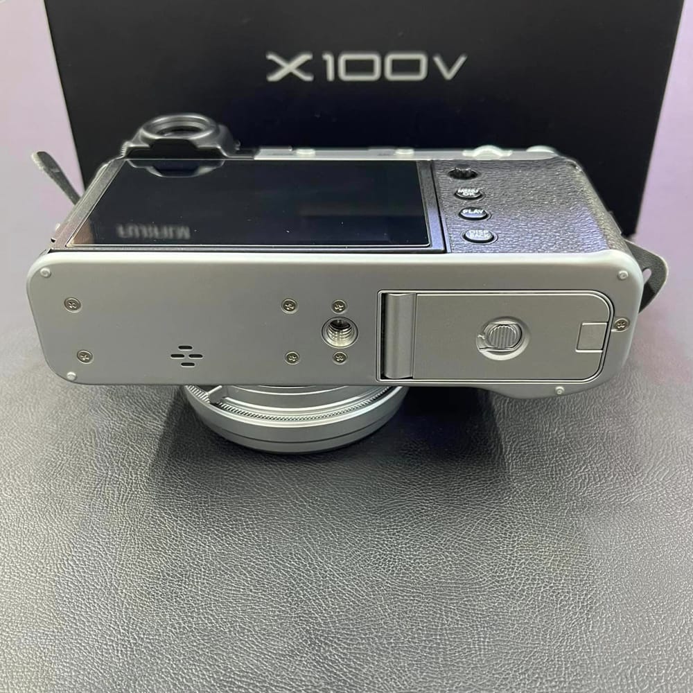 Máy ảnh Fujifilm X100V Cũ (2nd/silver) #2469 - Ảnh 2
