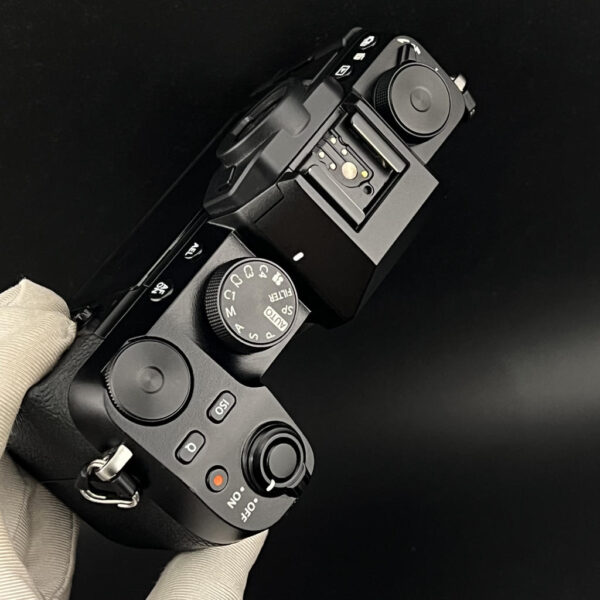 Máy ảnh Fujifilm X-S10 Cũ 99% (2nd) Body #23346 - Ảnh 8
