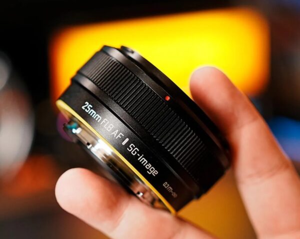 Những Ưu Điểm Nổi Trội Của SG Image AF 25mm f/1.8