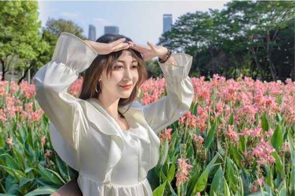 SG Image 25mm f/1.8 vẫn đảm bảo chất lượng hình ảnh vượt mong đợi nhờ hệ thống thấu kính được tối ưu hóa.